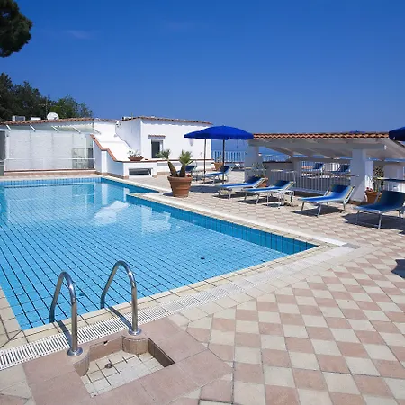Ξενοδοχείο D'orta 3*