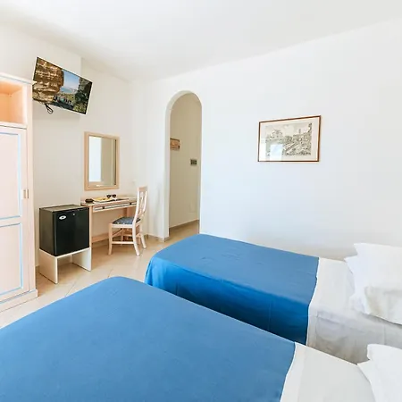 维拉道尔塔酒店 3* 卡萨米乔拉泰尔梅