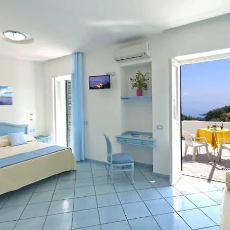 维拉道尔塔酒店