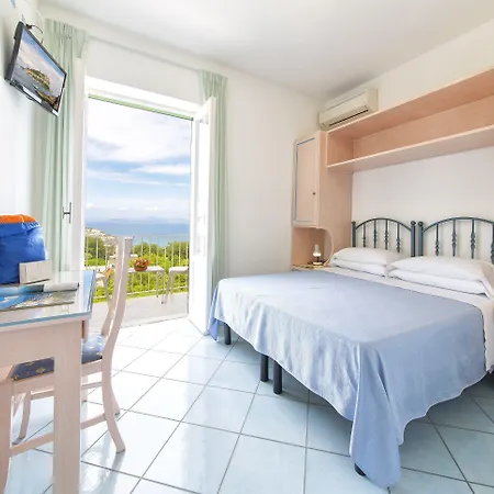 维拉道尔塔酒店 酒店 卡萨米乔拉泰尔梅