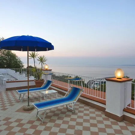 维拉道尔塔酒店 3*